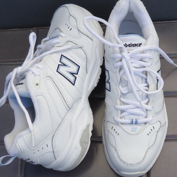 SIZE 9. New Balance 602 lightweight white leather running /walking sneakers shoe - Picture 1 of 16